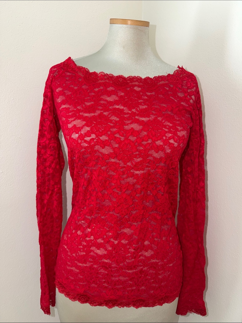Y2K Moda International red lace long sleeve top blouse medium m